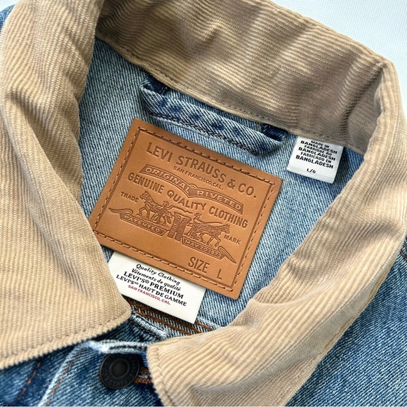 Levi’s Stock Trucker Jean Jacket - Picture 5 of 6